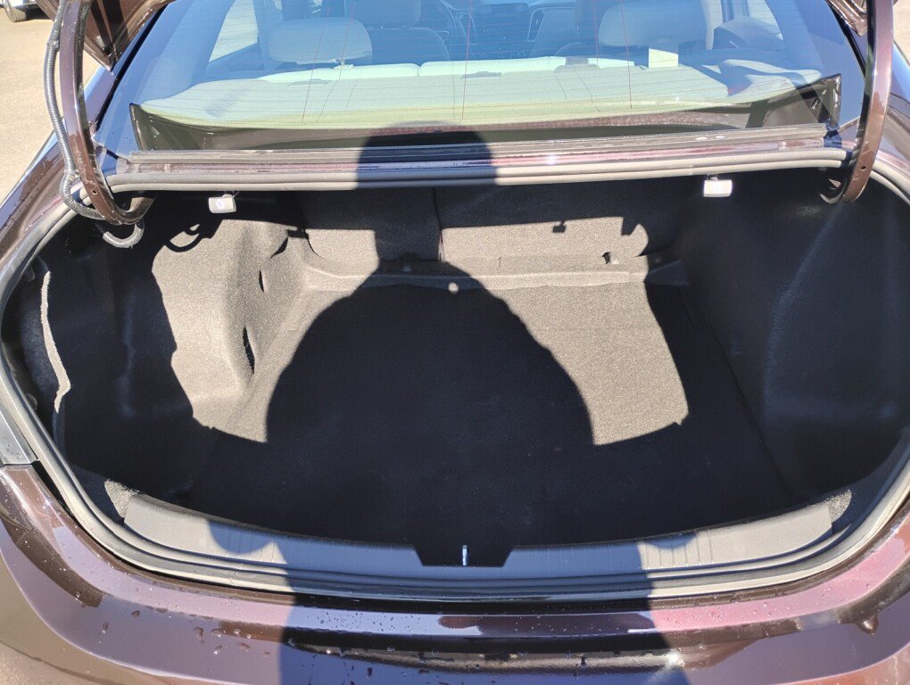 Used 2020 Chevrolet Malibu LS FWD image 12