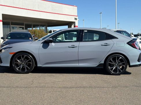 Used 2019 Honda Civic Sport image 9