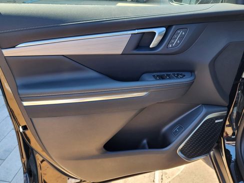 New 2026 Buick Enclave Preferred w/ Power Package image 13