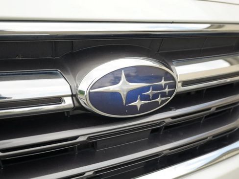 Used 2018 Subaru Outback 2.5i Limited w/ Popular Package #2 AWD/4WD image 10