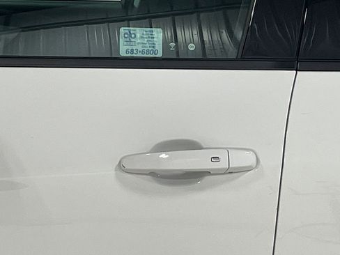 Used 2025 Chevrolet Blazer LT image 16