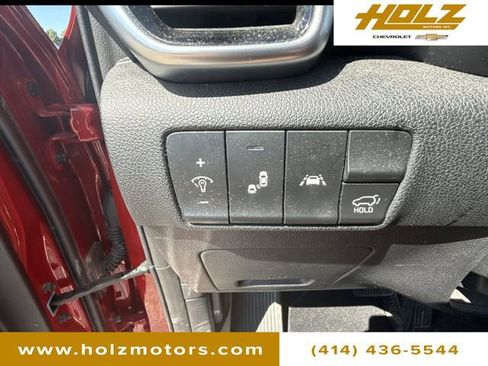 Used 2020 Kia Sportage EX w/ Option Group 15 image 18
