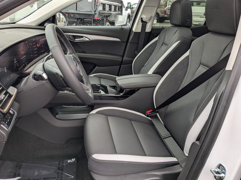 New 2025 Buick Envision Sport Touring image 22