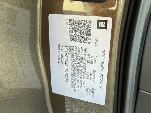 Used 2020 Chevrolet Corvette Stingray Premium Cpe w/ 3LT Preferred Equipment Group RWD image 15