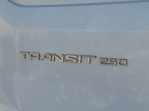 Used 2021 Ford Transit 250 Medium Roof image 8