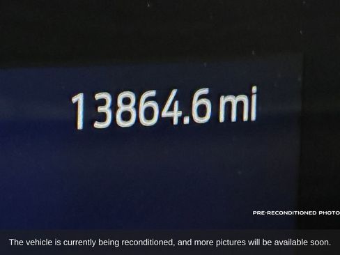 Used 2025 Ford Expedition Platinum w/ Platinum Ultimate Package image 10