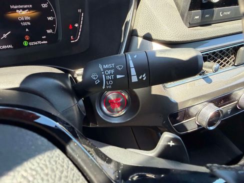 Used 2024 Acura Integra FWD image 29