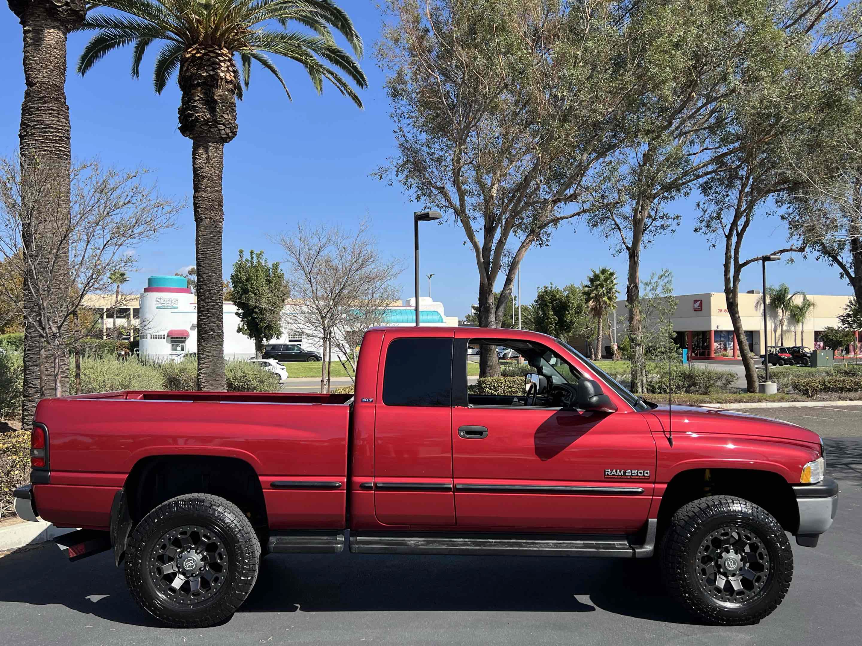 Used 1998 Dodge Ram 2500 Truck 4x4 Quad Cab image 13
