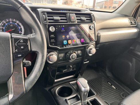 Used 2015 Toyota 4Runner TRD Pro image 12