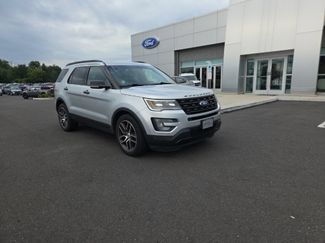 Used 2017 Ford Explorer Sport w/ Equipment Group 401A AWD/4WD video 1