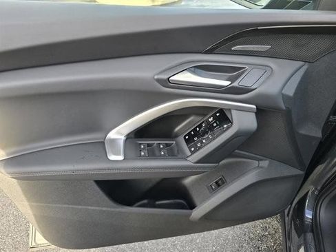 Used 2025 Audi Q5 Premium Plus image 28