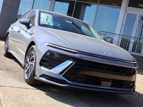 New 2026 Hyundai Sonata Blue image 7