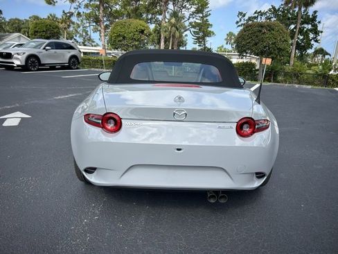 New 2025 MAZDA MX-5 Miata Grand Touring image 4