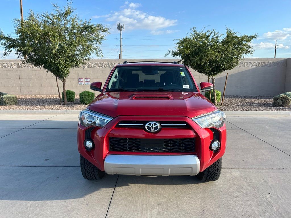 Used 2020 Toyota 4Runner TRD Off-Road AWD/4WD image 2