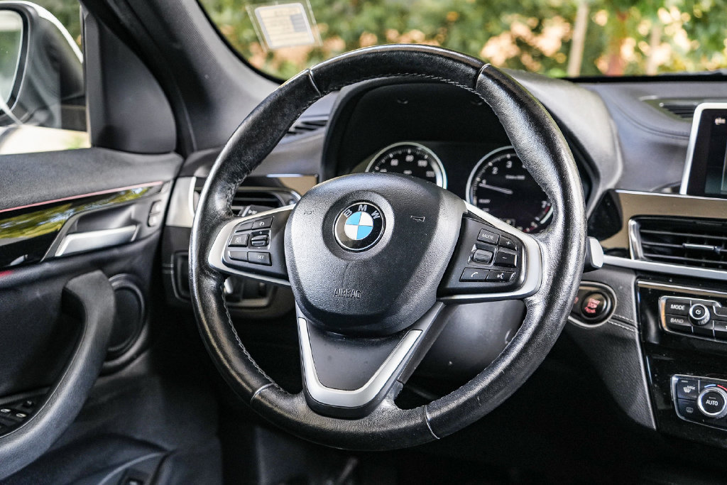 Used 2020 BMW X1 xDrive28i w/ Convenience Package AWD/4WD image 14