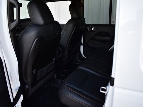 New 2025 Jeep Wrangler Sahara image 20