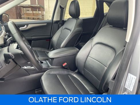 Certified 2022 Ford Escape SEL image 21