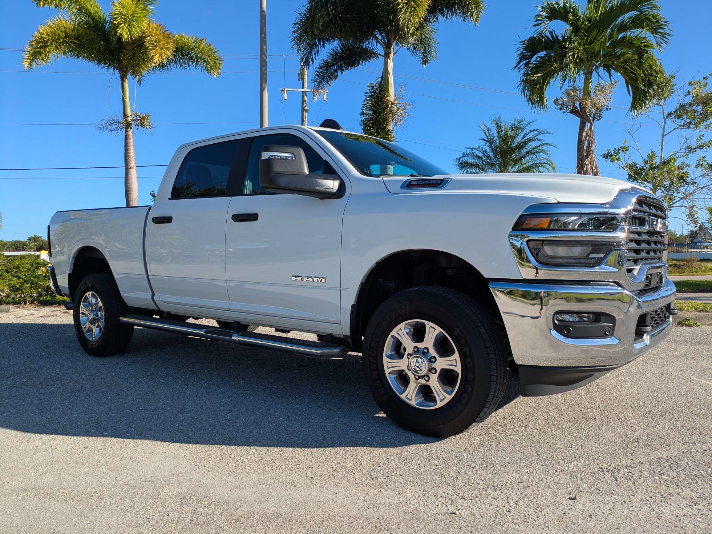 Used 2026 RAM 2500 Big Horn AWD/4WD image 5