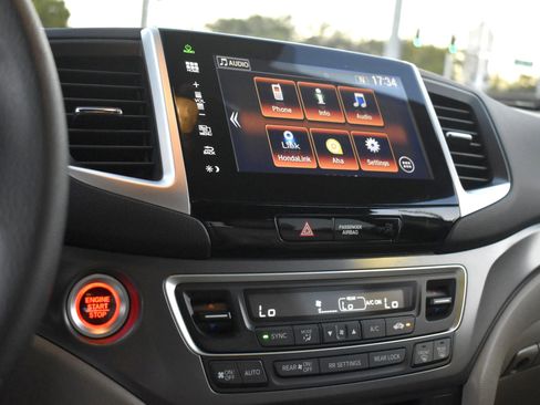 Used 2016 Honda Pilot EX image 28