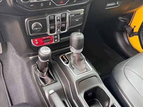 Used 2021 Jeep Wrangler Unlimited Rubicon w/ Cold Weather Group image 23