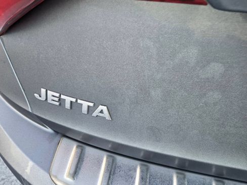Used 2019 Volkswagen Jetta SEL FWD image 11