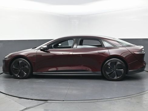 Used 2024 Lucid Air Touring image 7