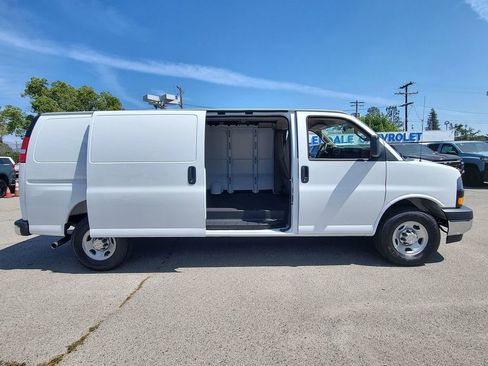 New 2026 Chevrolet Express 2500 Extended w/ Driver Convenience Package RWD image 11