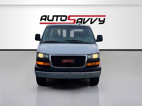 Used 2024 GMC Savana 2500 w/ Driver Convenience Package image 2