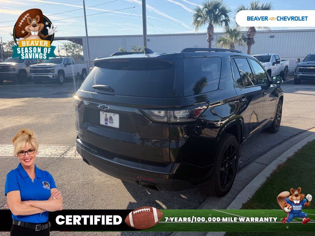 Used 2021 Chevrolet Traverse Premier w/ Redline Edition AWD/4WD image 4
