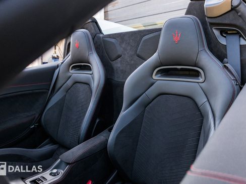 Used 2024 Maserati MC20 Cielo image 25