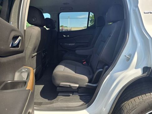 Used 2023 GMC Acadia SLE w/ Driver Convenience Package AWD/4WD image 14