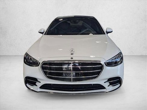 Used 2025 Mercedes-Benz S 580 S 580 image 2