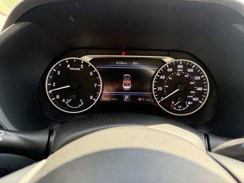 Used 2025 Nissan Sentra SV image 14