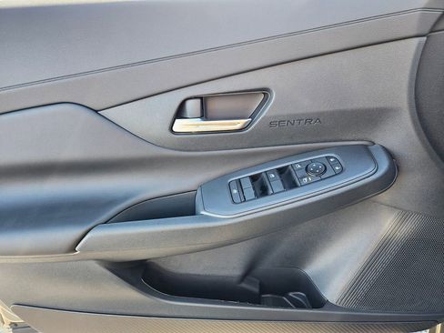 New 2026 Nissan Sentra SV w/ Floor Mat Package FWD image 11