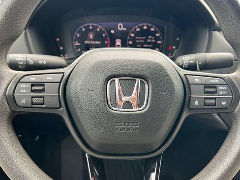Used 2025 Honda Accord SE image 29