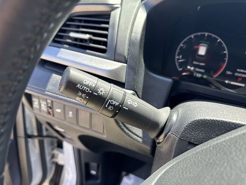 Used 2025 Honda Odyssey EX-L image 21