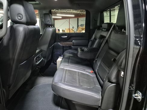 Certified 2023 GMC Sierra 3500 Denali w/ Denali Ultimate Package AWD/4WD image 26