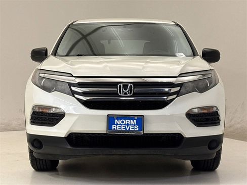 Used 2016 Honda Pilot LX image 3