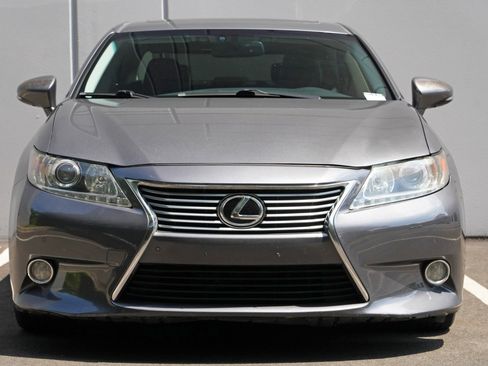 Used 2013 Lexus ES 350 w/ Luxury Pkg FWD image 6