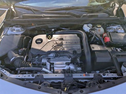 Used 2023 Chevrolet Malibu LT image 42