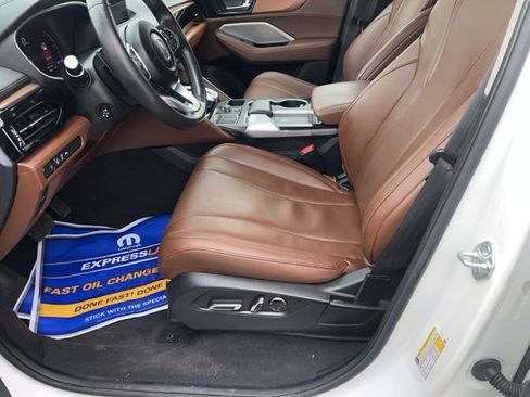 Used 2023 Acura MDX SH-AWD w/ Technology Package image 13