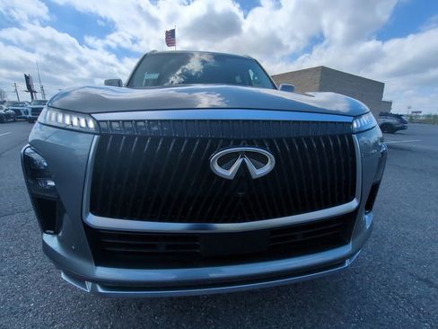 New 2026 INFINITI QX80 Luxe w/ Cargo Package RWD image 3