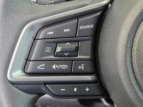 Used 2025 Subaru Outback Premium image 25