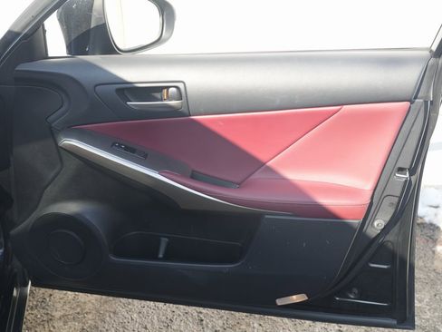 Used 2018 Lexus IS 300 F Sport w/ F Sport Package image 33