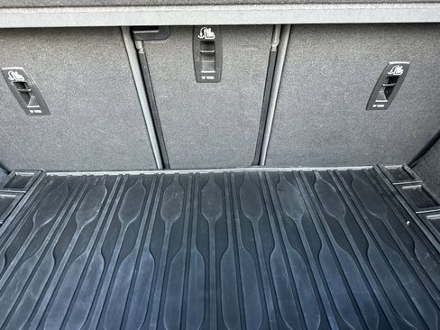 Used 2022 Land Rover Range Rover Evoque R-Dynamic S image 34