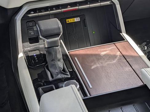 Used 2024 Toyota Sequoia Capstone image 14