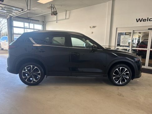 Certified 2023 MAZDA CX-5 AWD 2.5 S w/ Premium Package image 6