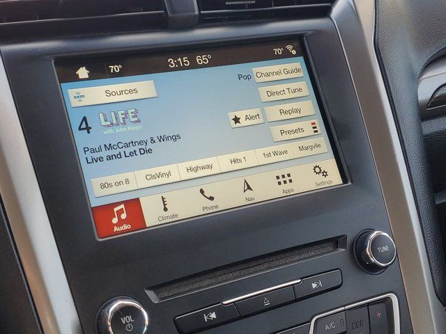 Used 2017 Ford Fusion Energi SE FWD image 16