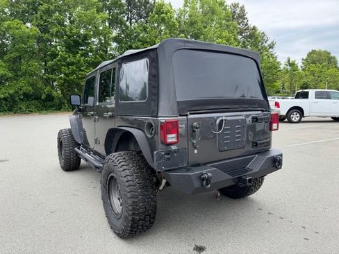 Used 2016 Jeep Wrangler Unlimited Sport AWD/4WD image 3