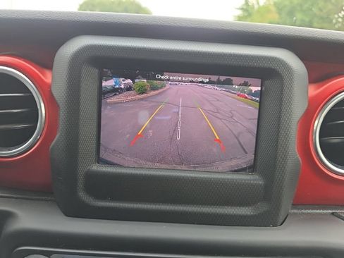 Used 2018 Jeep Wrangler Unlimited Rubicon AWD/4WD image 21